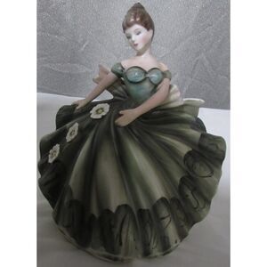 Vintage Lefton green dress lady girl planter brown hair twirling swirling flower
